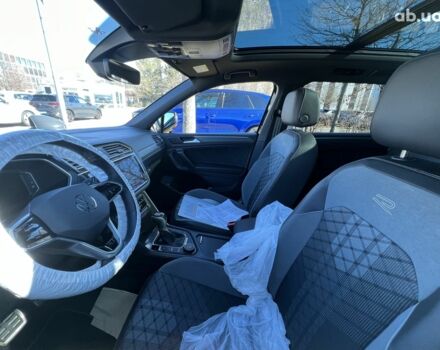 Фольксваген Тігуан, об'ємом двигуна 2 л та пробігом 1 тис. км за 60317 $, фото 18 на Automoto.ua