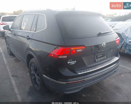Фольксваген Тигуан, объемом двигателя 1.98 л и пробегом 16 тыс. км за 9000 $, фото 1 на Automoto.ua