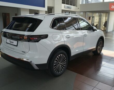 Фольксваген Тігуан, об'ємом двигуна 1.97 л та пробігом 0 тис. км за 49846 $, фото 3 на Automoto.ua