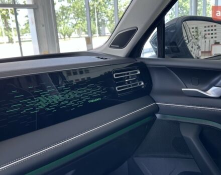 Фольксваген Тигуан, объемом двигателя 1.97 л и пробегом 0 тыс. км за 49923 $, фото 25 на Automoto.ua