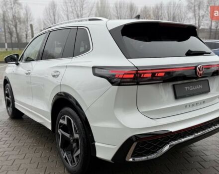 Фольксваген Тигуан, объемом двигателя 1.97 л и пробегом 0 тыс. км за 56156 $, фото 3 на Automoto.ua