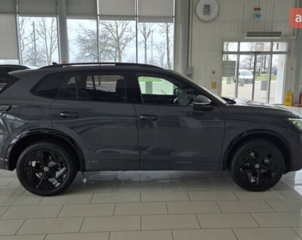 Фольксваген Тигуан, объемом двигателя 1.97 л и пробегом 0 тыс. км за 56986 $, фото 5 на Automoto.ua