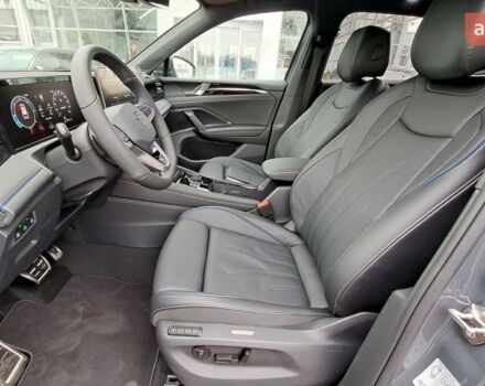 Фольксваген Тигуан, объемом двигателя 1.97 л и пробегом 0 тыс. км за 51600 $, фото 5 на Automoto.ua