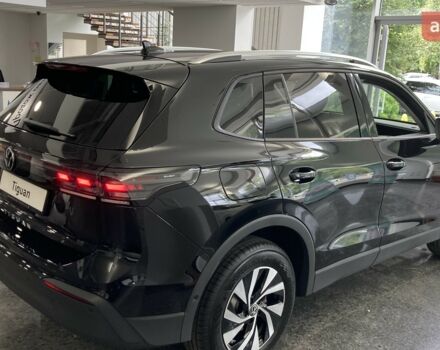 купить новое авто Фольксваген Тигуан 2025 года от официального дилера Автодім Атлант на Вацлава Гавела Фольксваген фото