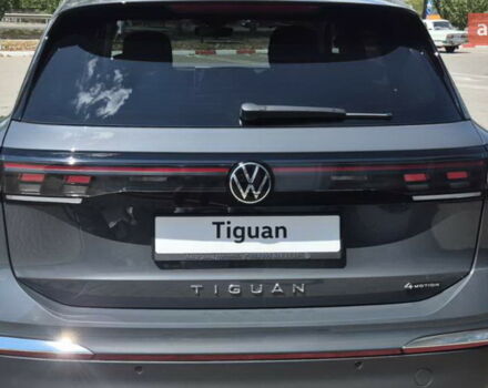 Фольксваген Тигуан, объемом двигателя 1.97 л и пробегом 0 тыс. км за 48925 $, фото 3 на Automoto.ua