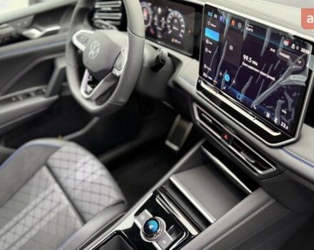 Фольксваген Тигуан, объемом двигателя 1.97 л и пробегом 0 тыс. км за 50837 $, фото 26 на Automoto.ua