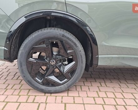 Фольксваген Тигуан, объемом двигателя 1.97 л и пробегом 0 тыс. км за 56100 $, фото 17 на Automoto.ua