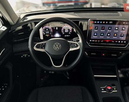 купить новое авто Фольксваген Тигуан 2025 года от официального дилера Автодім Атлант на Вацлава Гавела Фольксваген фото