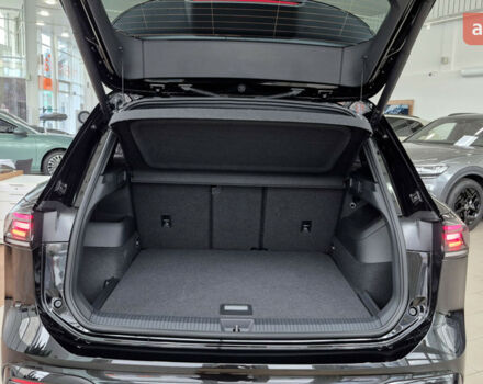 Фольксваген Тігуан, об'ємом двигуна 1.97 л та пробігом 0 тис. км за 51329 $, фото 14 на Automoto.ua