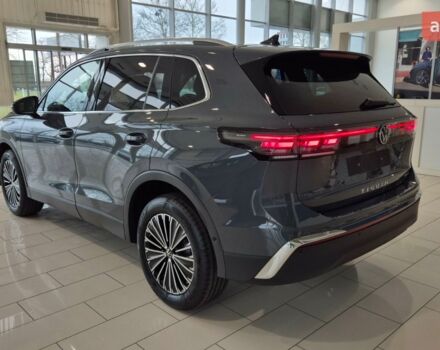 Фольксваген Тигуан, объемом двигателя 1.97 л и пробегом 0 тыс. км за 49444 $, фото 10 на Automoto.ua