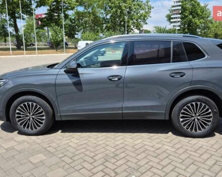 Фольксваген Тигуан, объемом двигателя 1.97 л и пробегом 0 тыс. км за 49444 $, фото 2 на Automoto.ua