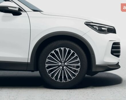 Фольксваген Тигуан, объемом двигателя 1.97 л и пробегом 0 тыс. км за 54833 $, фото 5 на Automoto.ua