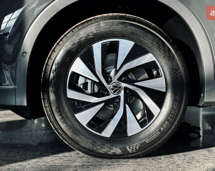 Фольксваген Тигуан, объемом двигателя 1.97 л и пробегом 0 тыс. км за 43544 $, фото 48 на Automoto.ua