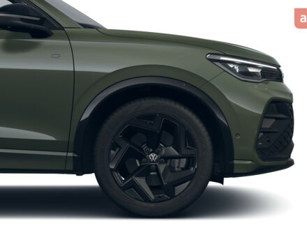 Фольксваген Тигуан, объемом двигателя 1.98 л и пробегом 0 тыс. км за 56000 $, фото 6 на Automoto.ua