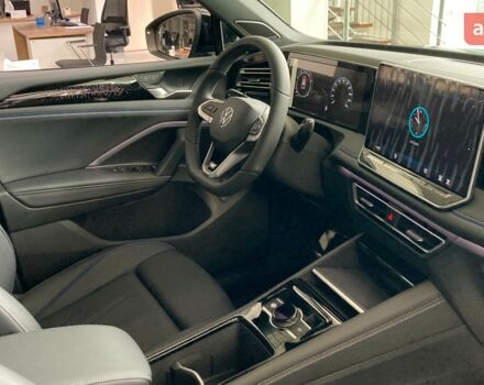 купить новое авто Фольксваген Тигуан 2025 года от официального дилера Автодім Атлант на Вацлава Гавела Фольксваген фото