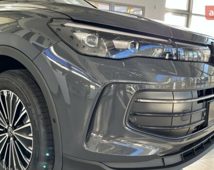 Фольксваген Тигуан, объемом двигателя 1.97 л и пробегом 0 тыс. км за 44071 $, фото 11 на Automoto.ua