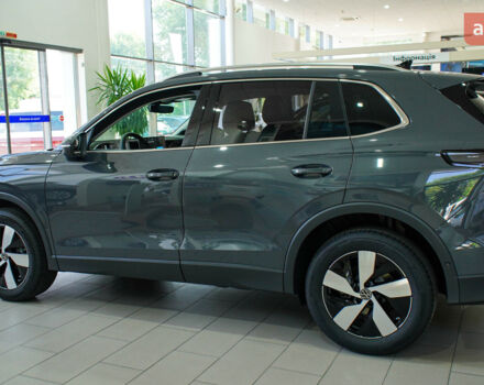 Фольксваген Тігуан, об'ємом двигуна 1.97 л та пробігом 0 тис. км за 53527 $, фото 3 на Automoto.ua