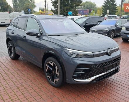 Фольксваген Тигуан, объемом двигателя 1.97 л и пробегом 0 тыс. км за 51600 $, фото 2 на Automoto.ua