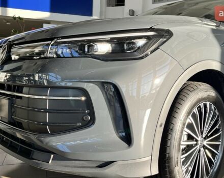 Фольксваген Тигуан, объемом двигателя 1.97 л и пробегом 0 тыс. км за 44071 $, фото 3 на Automoto.ua