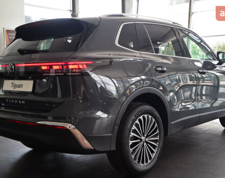 Фольксваген Тігуан, об'ємом двигуна 1.97 л та пробігом 0 тис. км за 50284 $, фото 2 на Automoto.ua