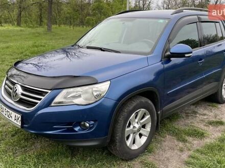 Фольксваген Тигуан 2008 в Кропивницком (Кировограде) на Automoto.ua Фольксваген Тигуан, объемом двигателя 2 л и пробегом 234 тыс. км за 10200 $, фото 1 на Automoto.ua