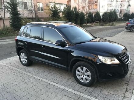 Фольксваген Тігуан 2008 у Ужгороді на Automoto.ua Фольксваген Тігуан, об'ємом двигуна 2 л та пробігом 205 тис. км за 12800 $, фото 1 на Automoto.ua
