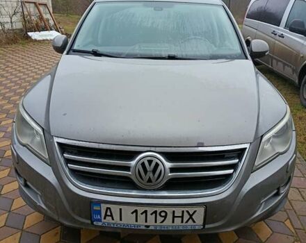 Фольксваген Тигуан, объемом двигателя 2 л и пробегом 215 тыс. км за 10500 $, фото 1 на Automoto.ua