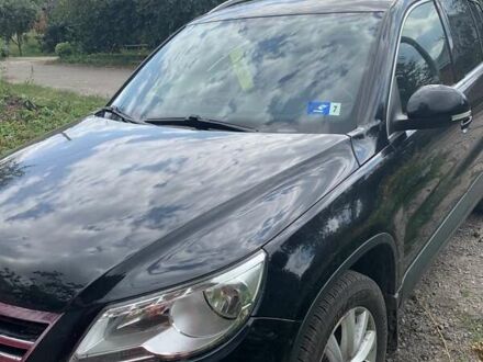 Фольксваген Тігуан 2010 у Червоноград на Automoto.ua Фольксваген Тігуан, об'ємом двигуна 1.98 л та пробігом 194 тис. км за 11100 $, фото 1 на Automoto.ua