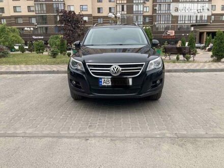 Фольксваген Тігуан 2011 у Вінниці на Automoto.ua Фольксваген Тігуан, об'ємом двигуна 2 л та пробігом 89 тис. км за 17800 $, фото 1 на Automoto.ua