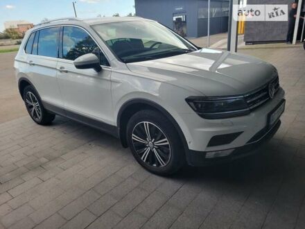 Фольксваген Тігуан 2016 у Калуше на Automoto.ua Фольксваген Тігуан, об'ємом двигуна 1.97 л та пробігом 239 тис. км за 24900 $, фото 1 на Automoto.ua