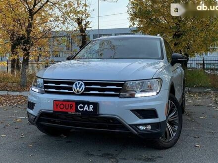 Фольксваген Тигуан 2017 в Киеве на Automoto.ua Фольксваген Тигуан, объемом двигателя 2 л и пробегом 56 тыс. км за 19950 $, фото 1 на Automoto.ua