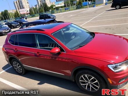 Фольксваген Тігуан, об'ємом двигуна 2 л та пробігом 42 тис. км за 18180 $, фото 1 на Automoto.ua