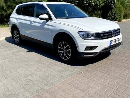 Фольксваген Тігуан 2018 у Кременчуге на Automoto.ua Фольксваген Тігуан, об'ємом двигуна 1.98 л та пробігом 65 тис. км за 21500 $, фото 1 на Automoto.ua