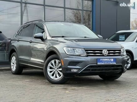 Фольксваген Тігуан 2018 у Нововолинськ на Automoto.ua Фольксваген Тігуан, об'ємом двигуна 2 л та пробігом 121 тис. км за 17490 $, фото 1 на Automoto.ua