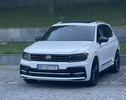 Фольксваген Тігуан, об'ємом двигуна 2 л та пробігом 100 тис. км за 30000 $, фото 1 на Automoto.ua