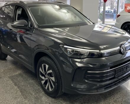 купить новое авто Фольксваген Тигуан 2025 года от официального дилера Автодім Атлант на Вацлава Гавела Фольксваген фото
