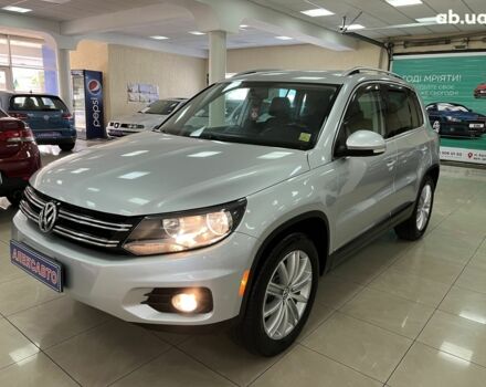 Сірий Фольксваген Тігуан, об'ємом двигуна 0 л та пробігом 220 тис. км за 12600 $, фото 3 на Automoto.ua
