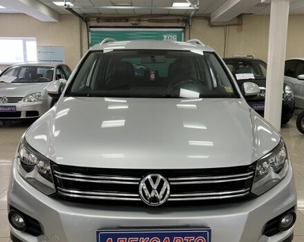 Сірий Фольксваген Тігуан, об'ємом двигуна 0 л та пробігом 220 тис. км за 12600 $, фото 18 на Automoto.ua