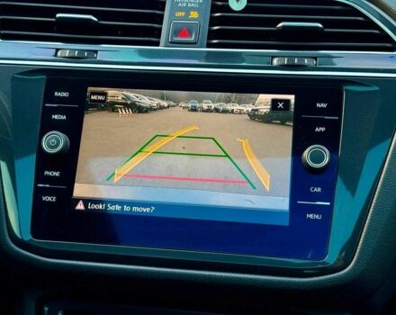 Серый Фольксваген Тигуан, объемом двигателя 2 л и пробегом 155 тыс. км за 18500 $, фото 18 на Automoto.ua