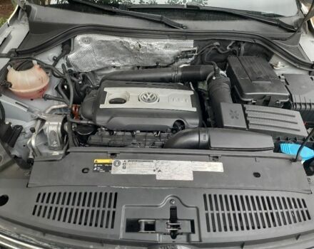 Серый Фольксваген Тигуан, объемом двигателя 2 л и пробегом 174 тыс. км за 12000 $, фото 9 на Automoto.ua