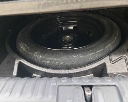 Серый Фольксваген Тигуан, объемом двигателя 2 л и пробегом 174 тыс. км за 12000 $, фото 16 на Automoto.ua