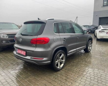 Сірий Фольксваген Тігуан, об'ємом двигуна 0 л та пробігом 208 тис. км за 11000 $, фото 7 на Automoto.ua