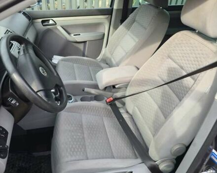 Сірий Фольксваген Тігуан, об'ємом двигуна 1.4 л та пробігом 160 тис. км за 6999 $, фото 18 на Automoto.ua