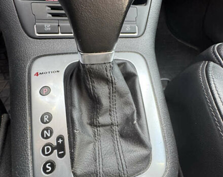 Серый Фольксваген Тигуан, объемом двигателя 1.97 л и пробегом 258 тыс. км за 12600 $, фото 8 на Automoto.ua