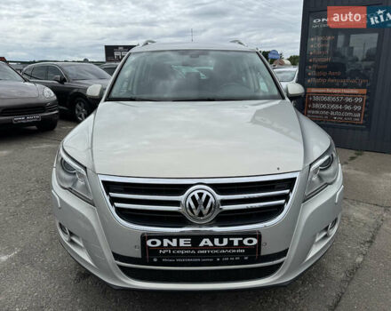 Сірий Фольксваген Тігуан, об'ємом двигуна 1.98 л та пробігом 145 тис. км за 9790 $, фото 3 на Automoto.ua
