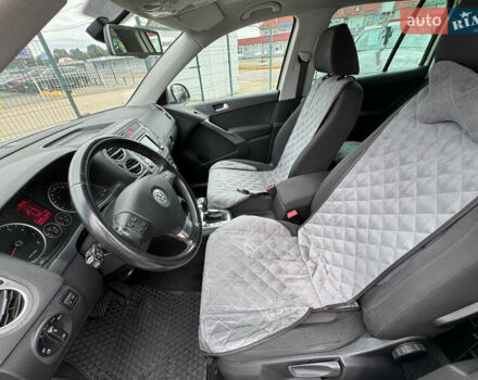 Сірий Фольксваген Тігуан, об'ємом двигуна 1.98 л та пробігом 145 тис. км за 9790 $, фото 17 на Automoto.ua