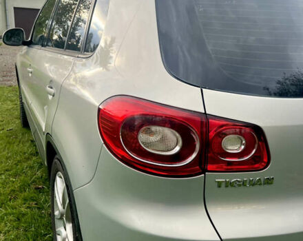 Серый Фольксваген Тигуан, объемом двигателя 2 л и пробегом 254 тыс. км за 10600 $, фото 14 на Automoto.ua