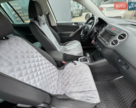 Сірий Фольксваген Тігуан, об'ємом двигуна 1.98 л та пробігом 145 тис. км за 9790 $, фото 37 на Automoto.ua