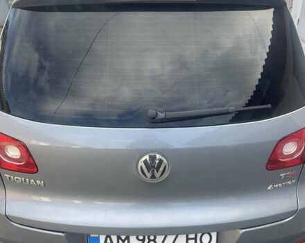 Серый Фольксваген Тигуан, объемом двигателя 1.39 л и пробегом 260 тыс. км за 7500 $, фото 7 на Automoto.ua