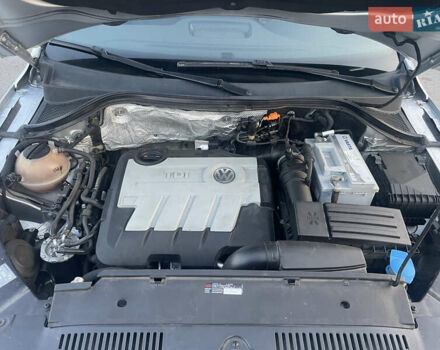 Сірий Фольксваген Тігуан, об'ємом двигуна 2 л та пробігом 280 тис. км за 10699 $, фото 9 на Automoto.ua